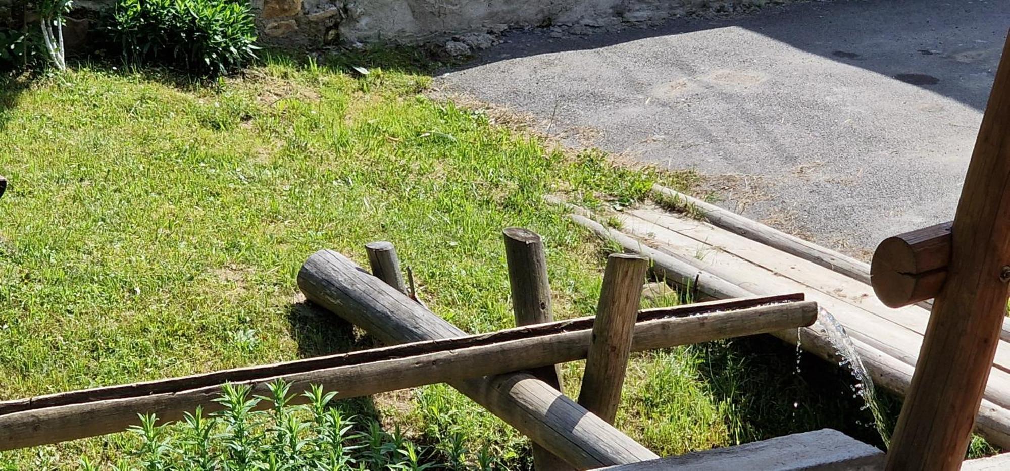 فندق Casa Agroturistica Tarancuta Din Vatra Moldoviţei المظهر الخارجي الصورة